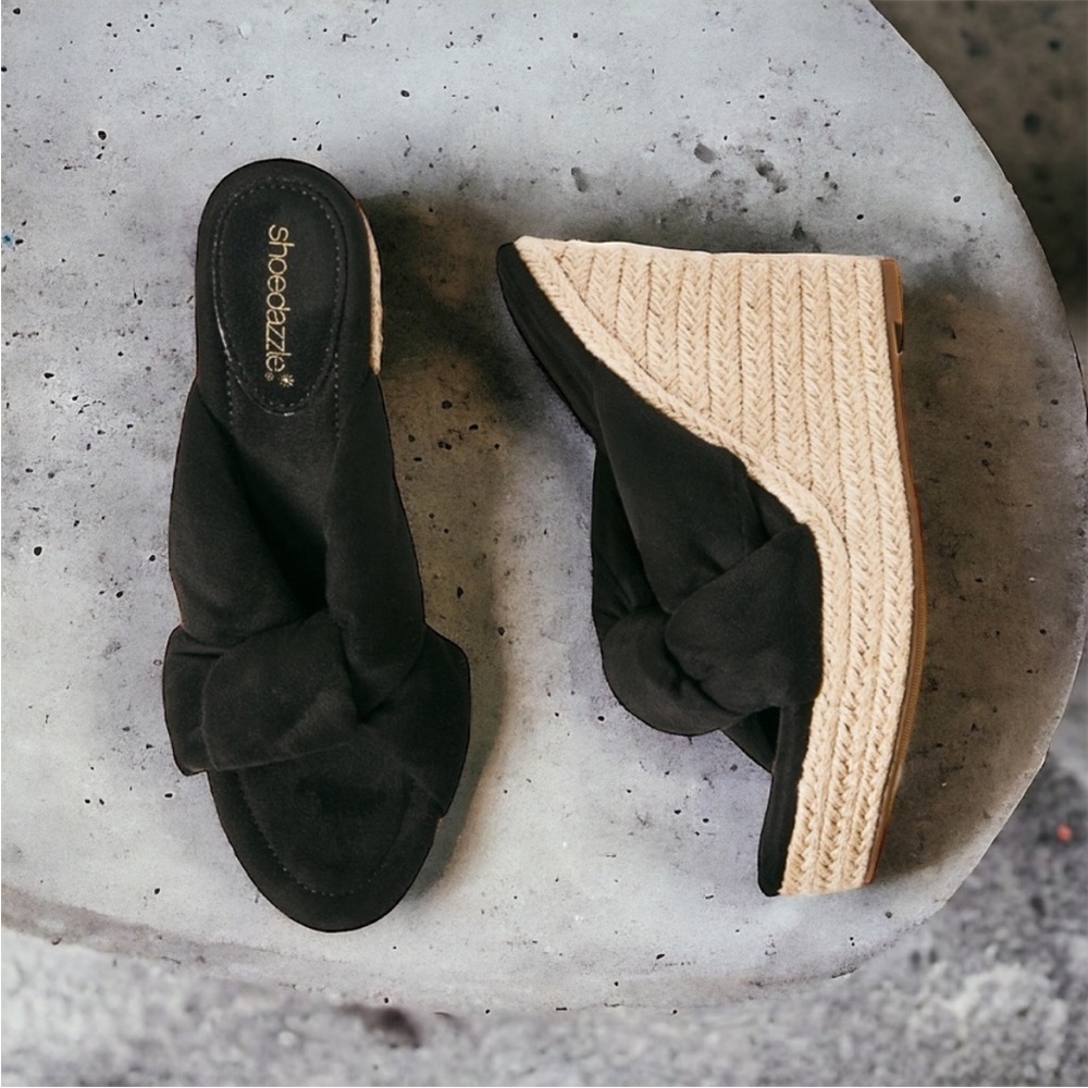 Shoe Dazzle Alina Wedge Sandal Black Caviar  and Cream Espadrilles
